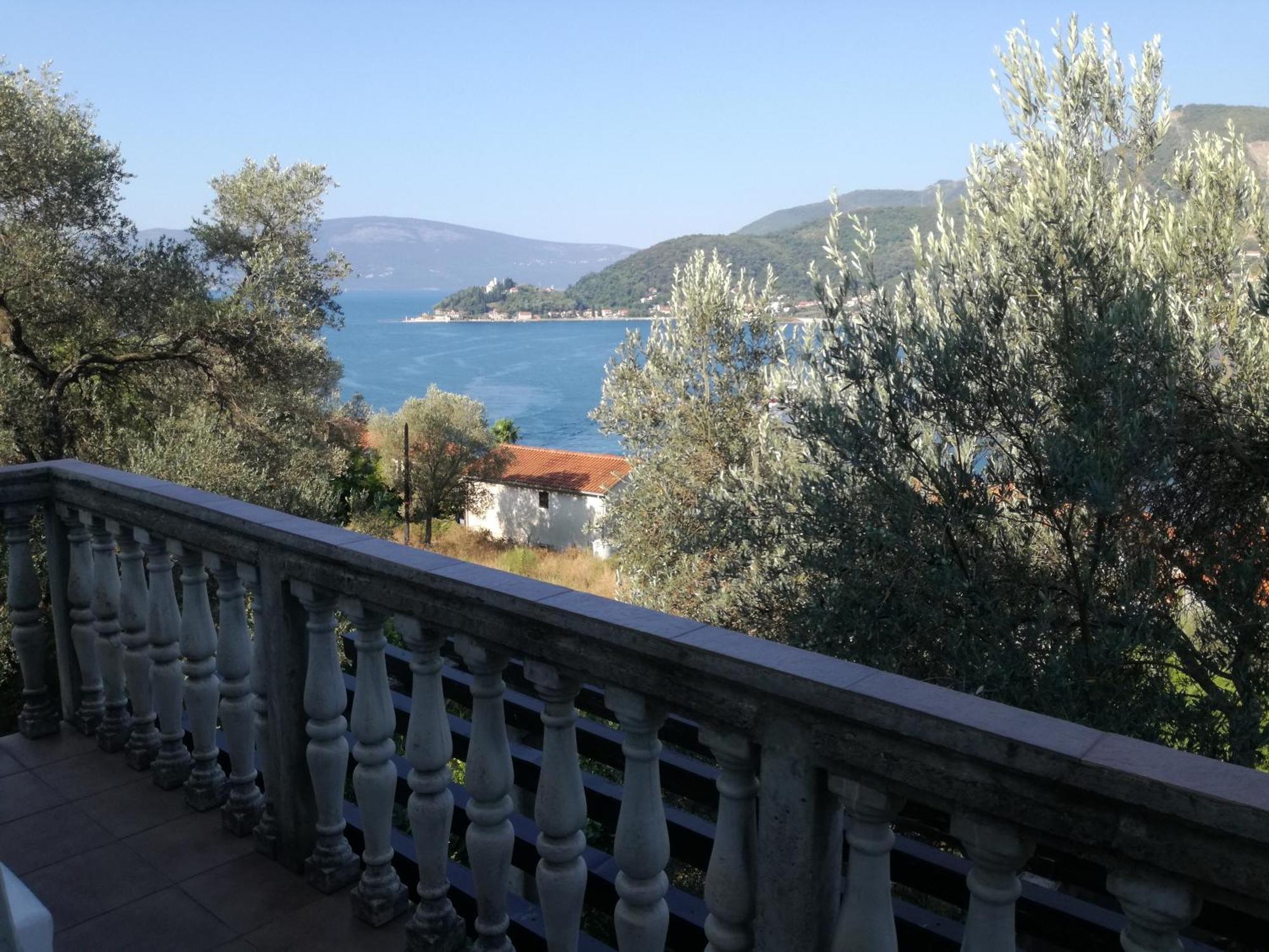 Apartman Irena Τίβατ Εξωτερικό φωτογραφία