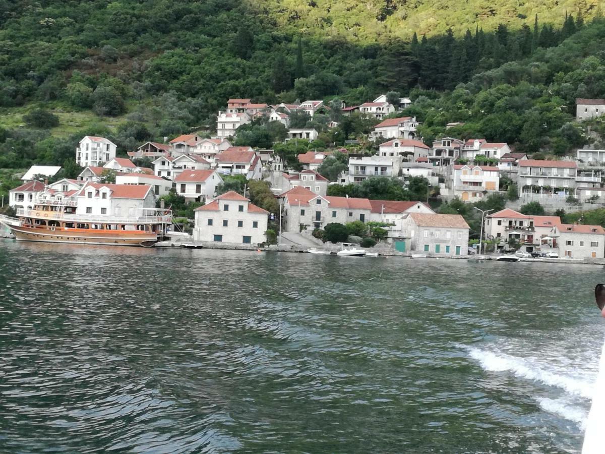 Apartman Irena Τίβατ Εξωτερικό φωτογραφία
